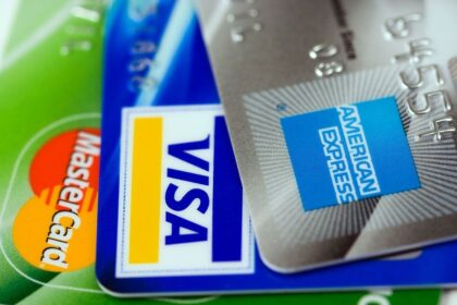 eBay Bans American Express cards In Latest Flash Point Over Fees