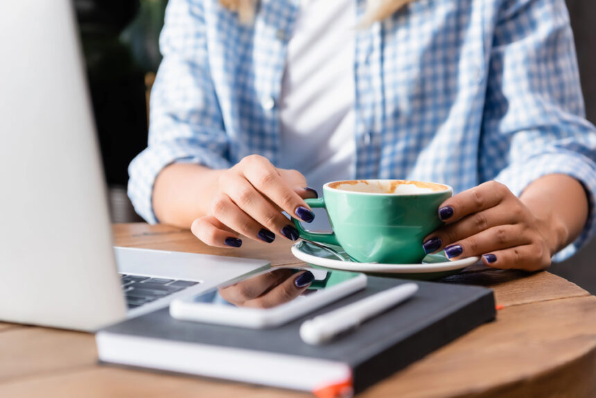 10 Proven Work From Home Jobs That Pay $20 per Hour