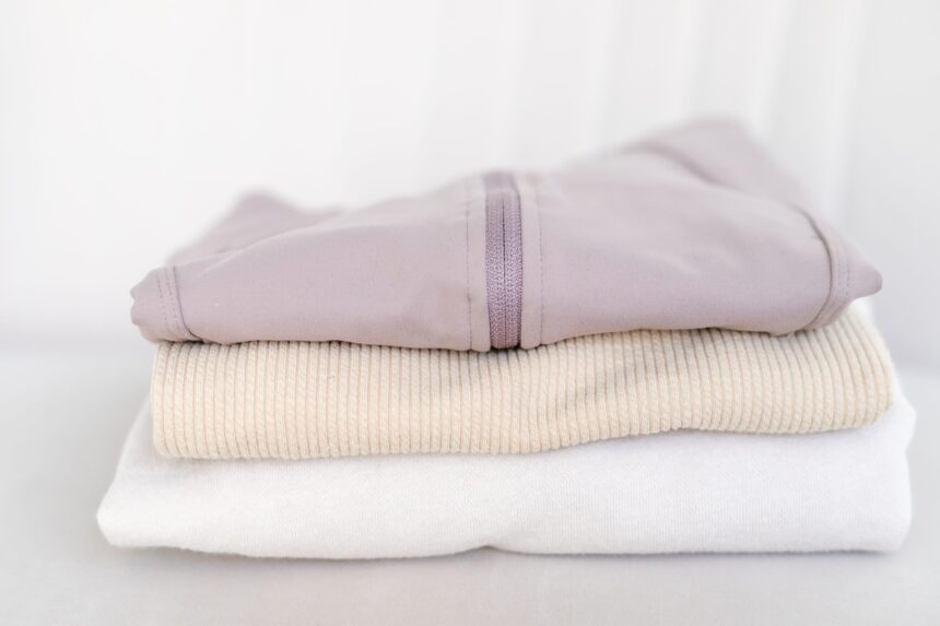 How To Start Your Clothing Brand Side Hustle on Etsy With Zero Upfront Costs